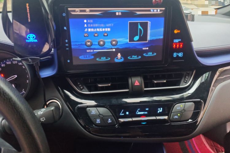 Used Toyota C-HR 2018 2.0L Leading Edition China VI
