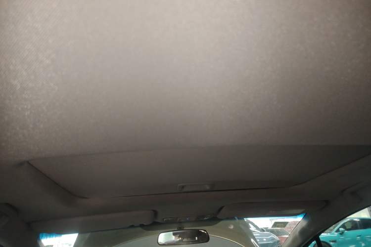 Used Honda Jade 2016 1.8L CVT Luxury Prestige Edition 5-seater Headliner