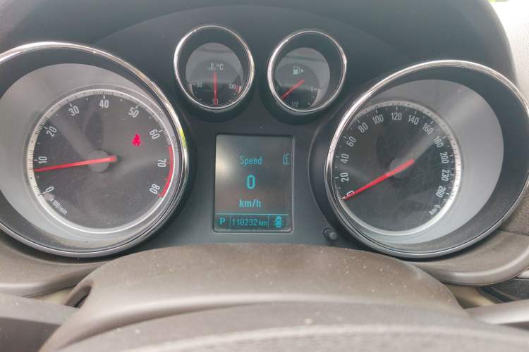 Used Buick Regal 2015 2.0L Leading Fashion Edition
