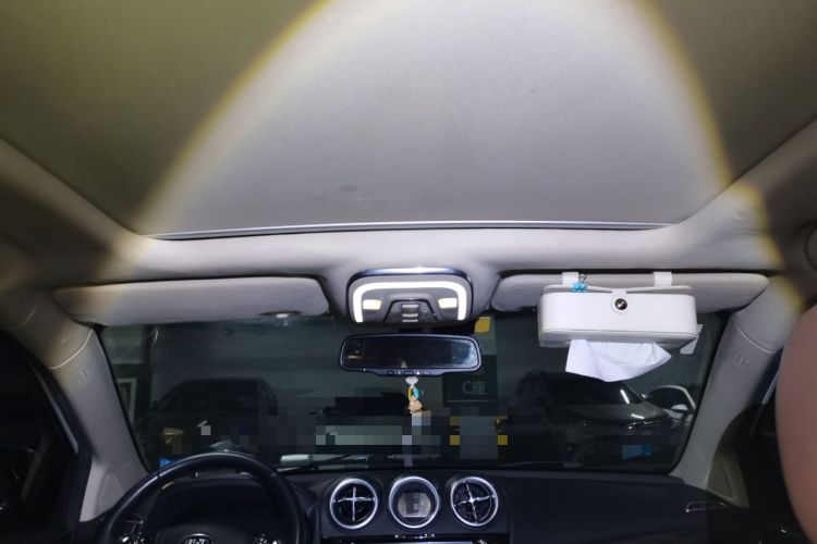 Used BYD Tang New Energy 2015 2.0T Four-Wheel-Drive Flagship Model
