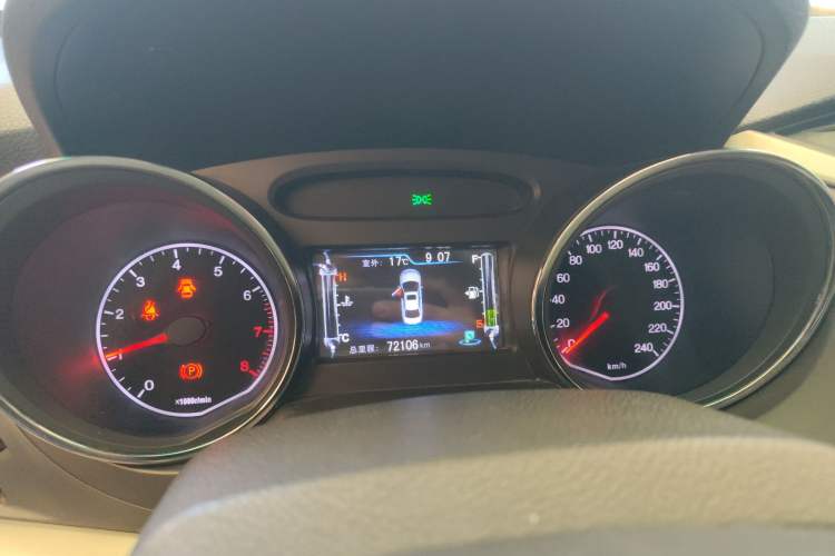 Used BYD G5 2014 1.5TID Automatic Flagship Model