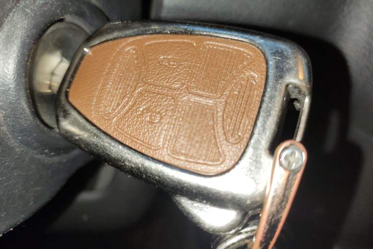 Used Jeep Compass 2014 2.0L two-wheel drive sport version