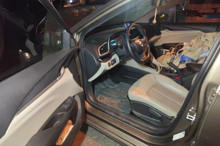 Used Buick GT 2017 15N Automatic Elite Version