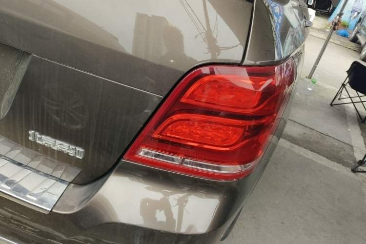 Used Mercedes-Benz GLK-Class 2014 GLK 200 Standard Model Right Rear Taillight