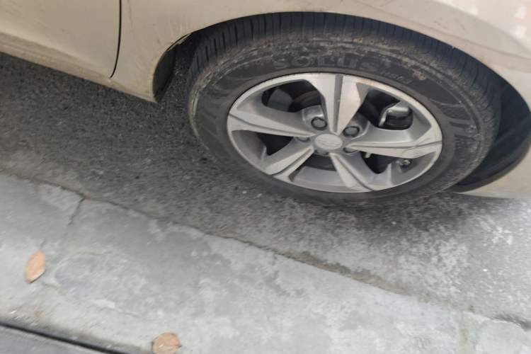 Used Geely Auto Emgrand GL 2018 1.4T Manual Elite Smart Connectivity Version