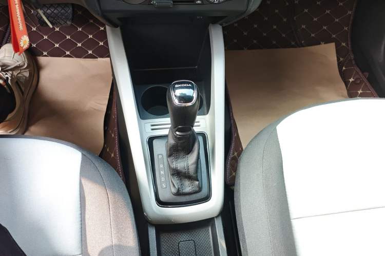 Used Skoda Fabia 2017 1.4L Automatic Car Enjoy Edition