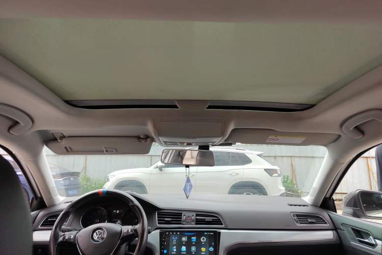 Used Volkswagen Lamando 2018 230TSI DSG Fashion Edition
