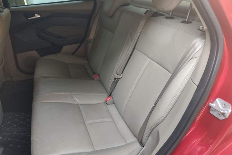 Used Ford Focus 2012 Sedan 1.6L Automatic Comfort Model