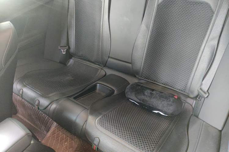 Used BMW 2 Series 2022 225i M Sport Night Edition Left Rear Seat