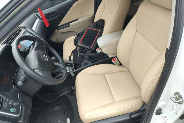 Used Honda Greiz 2016 1.5L CVT Classic Edition