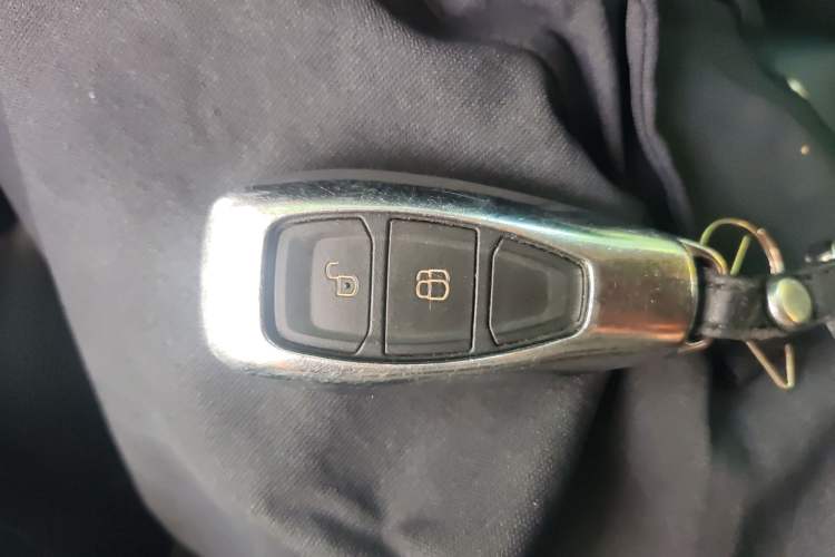 Used Ford EcoSport 2013 1.5L Automatic Prestige Model