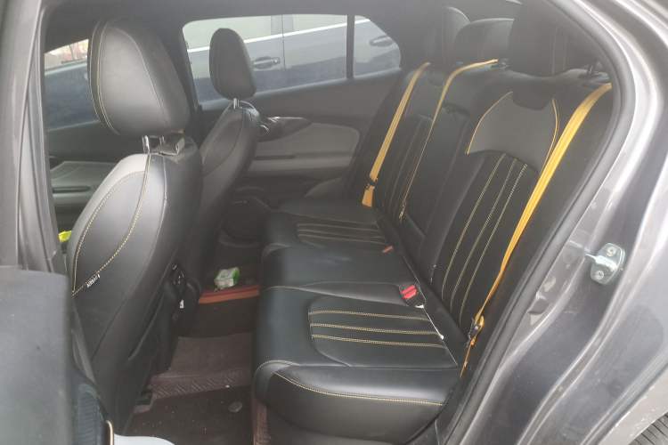 Used GAC Trumpchi EMPOW 2021 270T DCT J15 Version Left Rear Seat