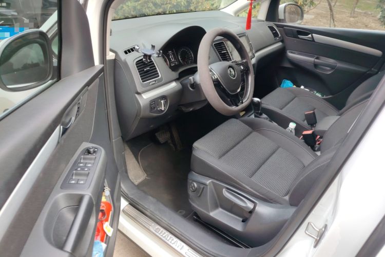 Used Volkswagen Sharan 2018 380TSI Comfort Edition 7-Seater Driver Seat