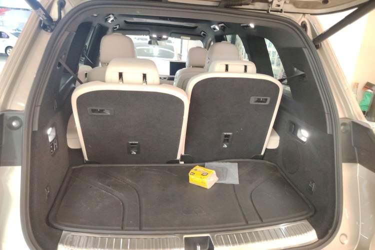 Used Li Auto L9 2022 Max model
