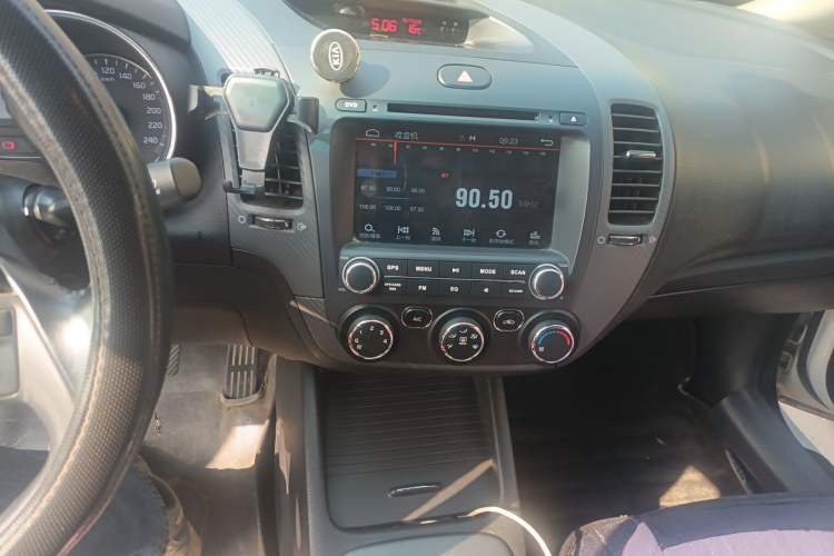 Used Kia K3 2015 1.6L Manual GLS