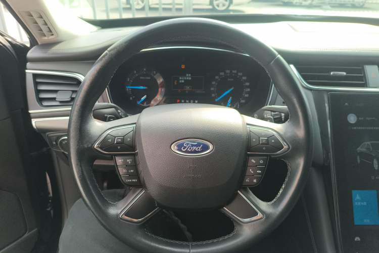 Used Ford Taurus 2019 EcoBoost 245 Comfort Edition