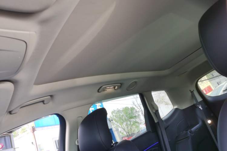 Used Ford Edge 2018 EcoBoost 245 Two-Wheel-Drive Titanium 7-Seater China VI Standard