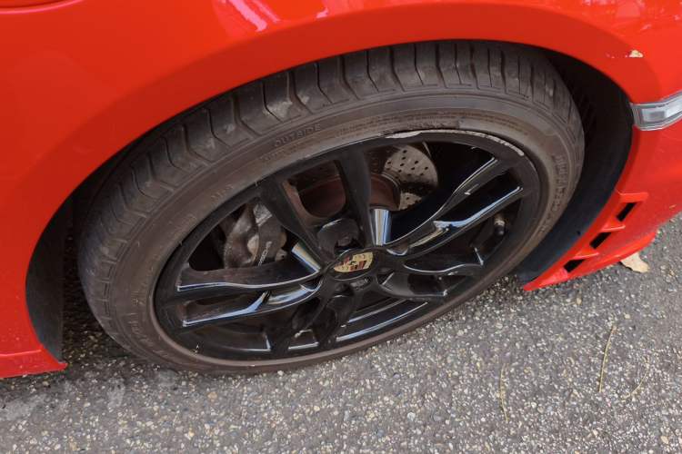 Used Porsche Boxster 2013 Boxster 2.7L

