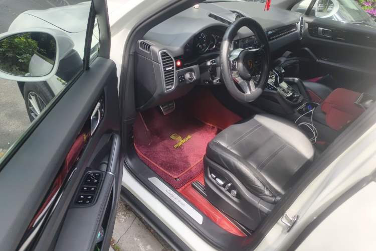 Used Porsche Cayenne E-Hybrid 2019 Cayenne E-Hybrid 2.0T