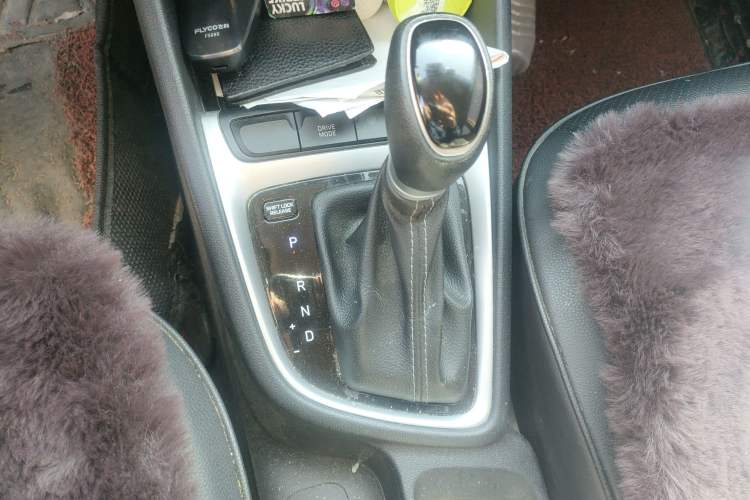 Used Hyundai Celesta 2020 1.6L Automatic GL Enjoyable Edition