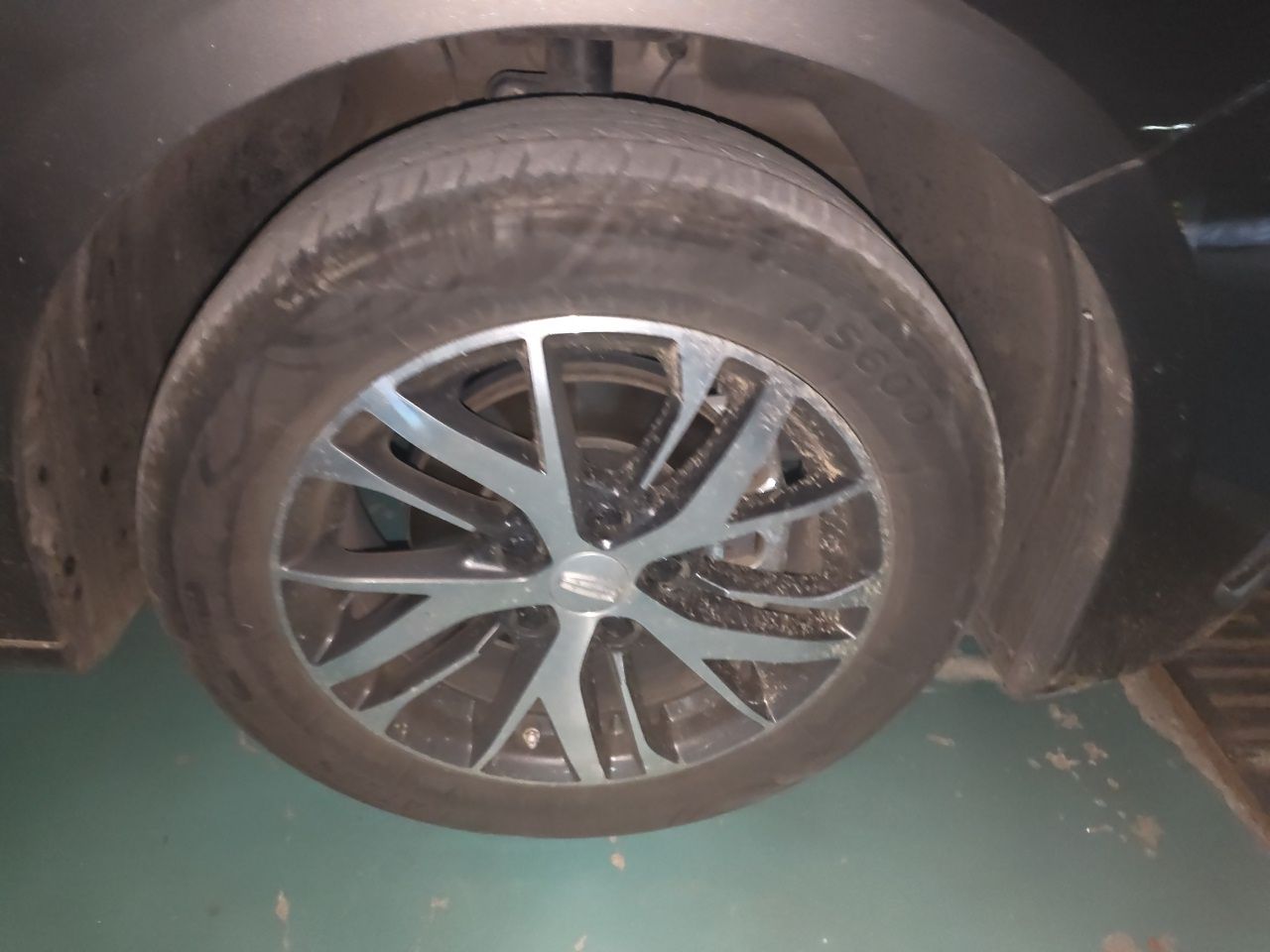 Geely Auto Emgrand 2023 4th Generation Champion Edition 1.5L CVT Luxury Model — снимка 8