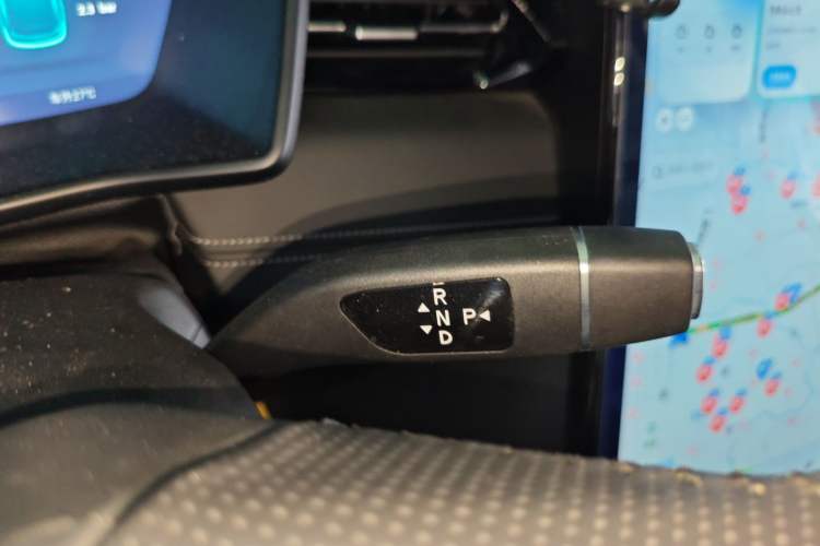 Used XPeng G3 2021 G3i 460N Gear Lever