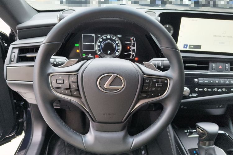 Used Lexus ES 2022 300h Excellence Edition Steering Wheel
