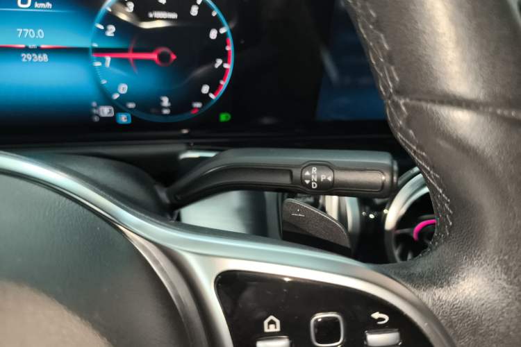 Used Mercedes-Benz GLB 2022 Refresh GLB 200 Dynamic Edition Gear Lever