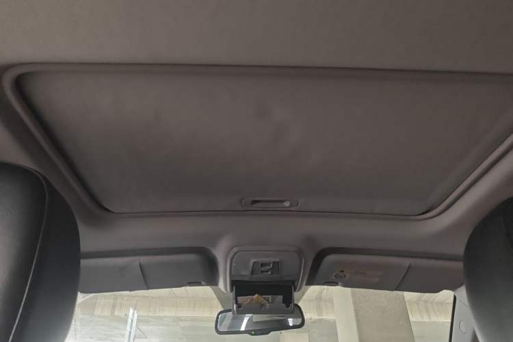 Used Leopaard CS10 2017 1.5T Manual Prestige Model
