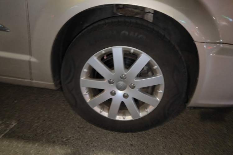 Used Chrysler Grand Voyager 2013 3.6L Luxury Edition
