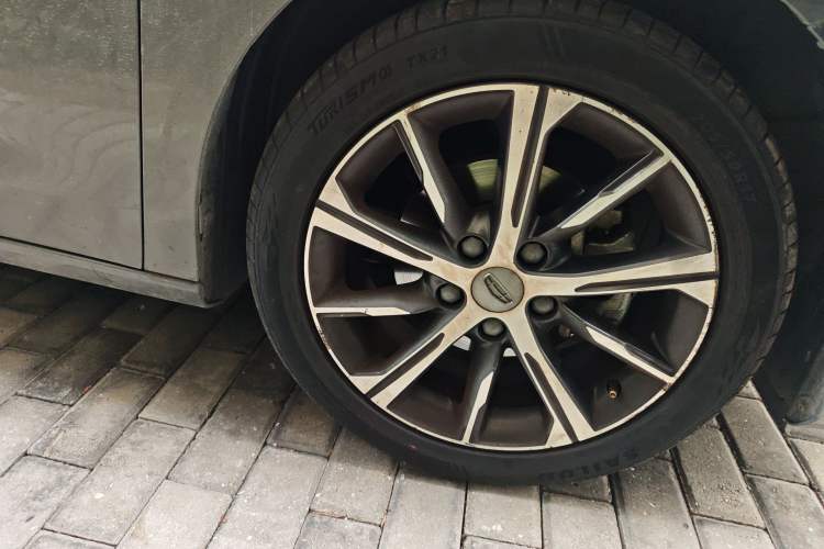 Used Geely Auto Emgrand 2022 4th Generation 1.5L CVT Luxury Model
