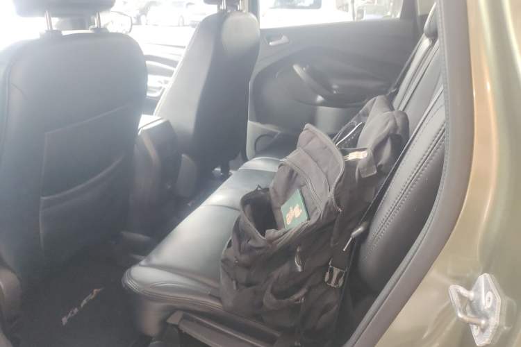 Used Ford Kuga 2015 1.5L GTDi Two-Wheel-Drive Comfort Model