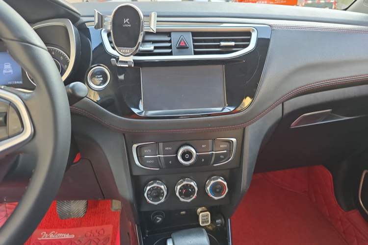 Used Brilliance V3 2016 1.5T Automatic Flagship Model