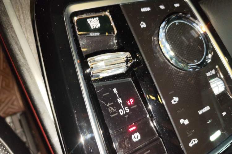 Used BMW 7 Series 2023 735Li Luxury Package
