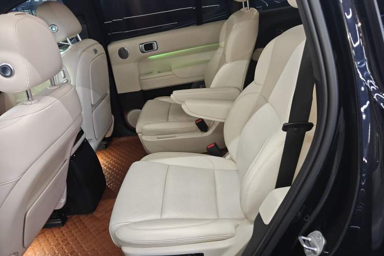 Used Li Auto L9 2022 Max model