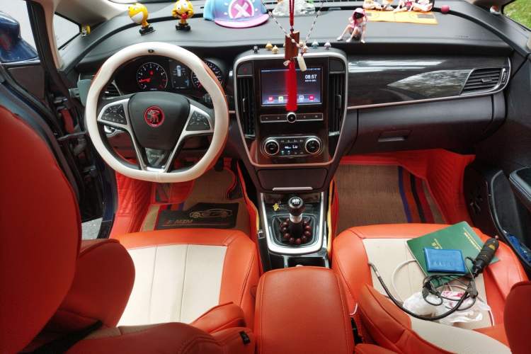 Used BYD Song MAX 2017 1.5T Manual Smart Connect Luxury 7-Seater
