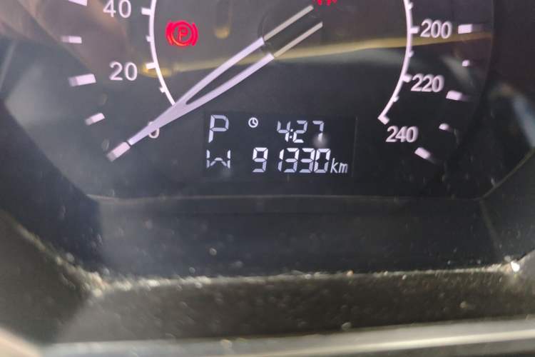 Used Zotye Z500 2016 1.5T CVT Luxury Model
