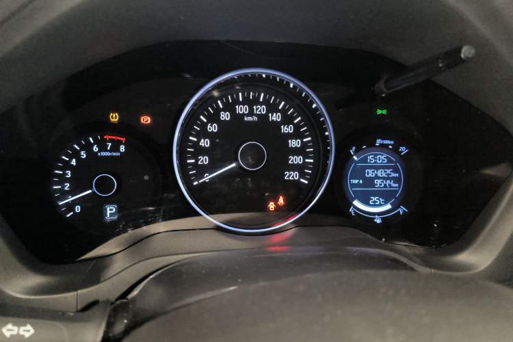 Used Honda Vezel 2022 1.5L CVT Phantom Night Pioneer Edition Instrument Cluster