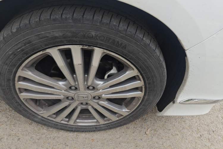 Used Honda Elysion 2016 2.4L Luxury Edition
