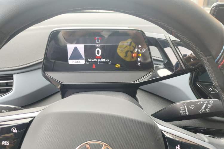 Used Volkswagen ID.4 X 2022 Pure Long-Range Version Instrument Cluster