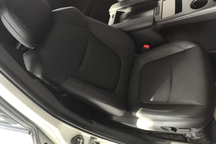 Used Toyota Sienna 2024 2.5L Hybrid Four-Wheel Drive Prestige Edition