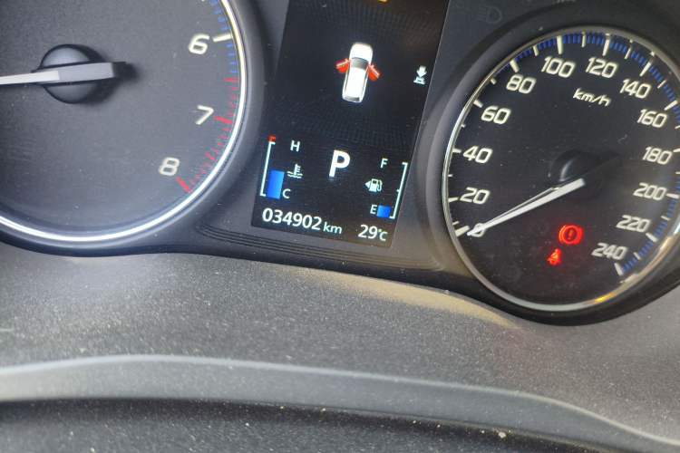 Used Mitsubishi Outlander 2020 2.0L Two-Wheel Drive Enjoyment Version 5 Seats