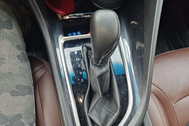 Used Buick GL6 2018 18T 6-Seater Luxury Model
