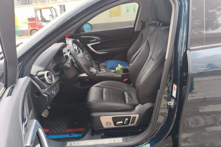 Used Wey VV7 2019 Upgraded Model 2.0T Flagship Version China VI