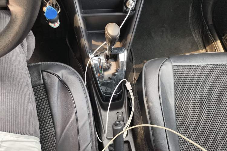 Used Toyota YARiS L Zhi Xuan 2020 X-Trail X 1.5L CVT Leading Edition Gear Lever