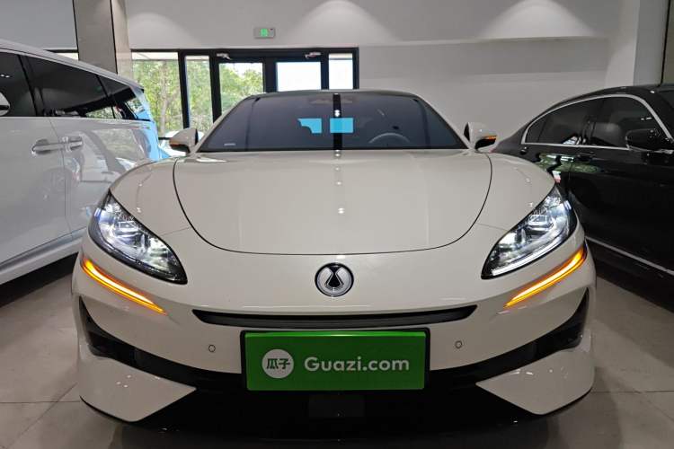 Used Denza Z9 2024 1100 km Four-Wheel Drive Max Version