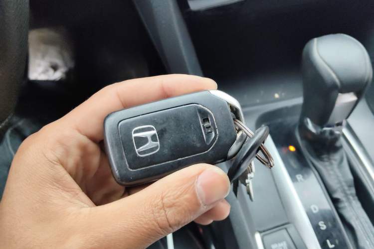 Used Honda Civic 2016 220TURBO CVT Luxury Edition
