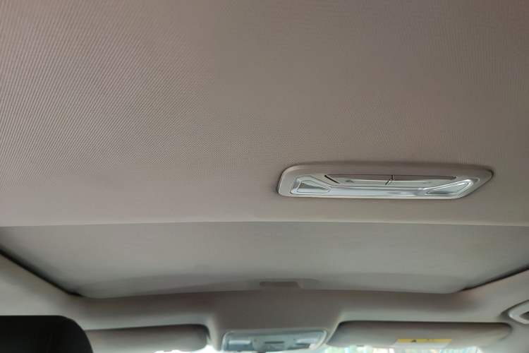 Used Changan Eado 2019 High-Energy Edition 1.6L GDI Manual Pioneer Model China VI Standard
