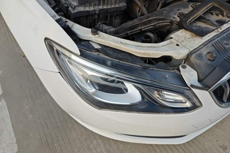 Used Buick GT 2015 15N Automatic Entry-Level Trim Right Front Headlight