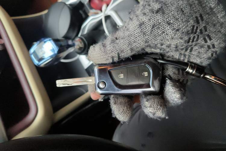 Used Toyota Highlander 2015 2.0T Two-Wheel Drive Elite Edition 7 Seats
